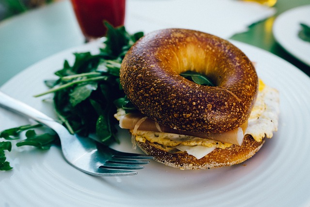 Bagels on a Diet: Ditch the Carbs and Satisf